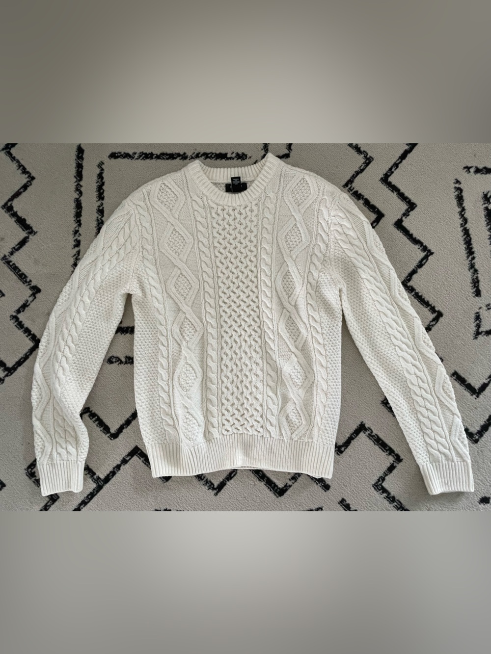 Forever 21 Ivory Cable Knit Crewneck Sweater